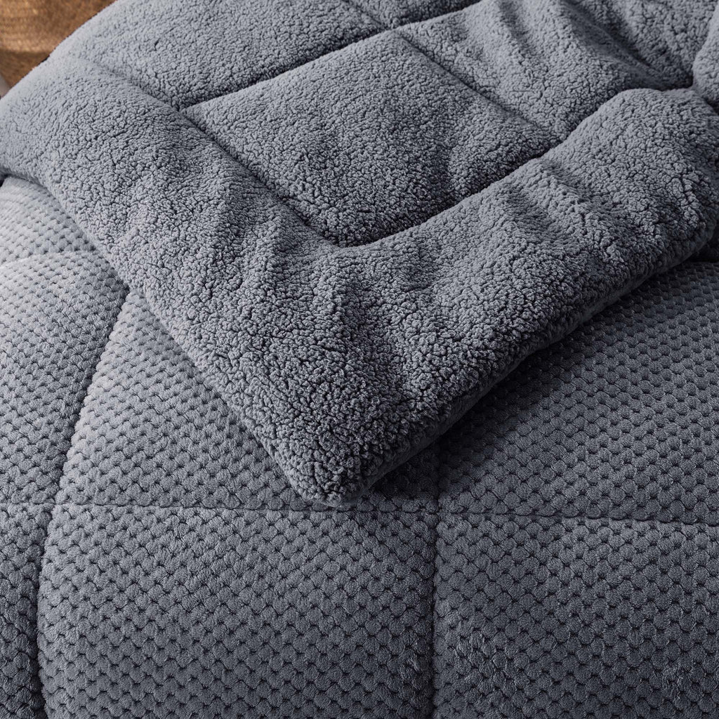 Kasen Reversible Plush Sherpa Comforter