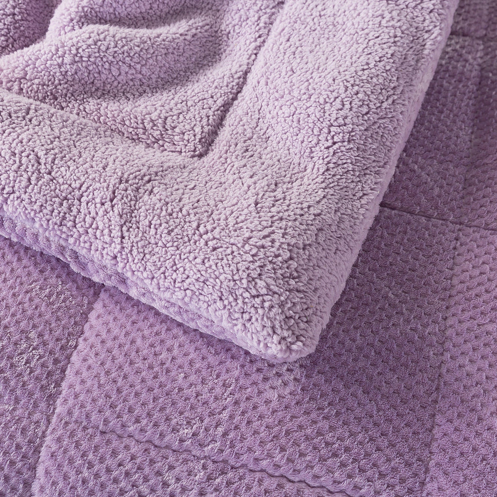 Kasen Reversible Plush Sherpa Comforter