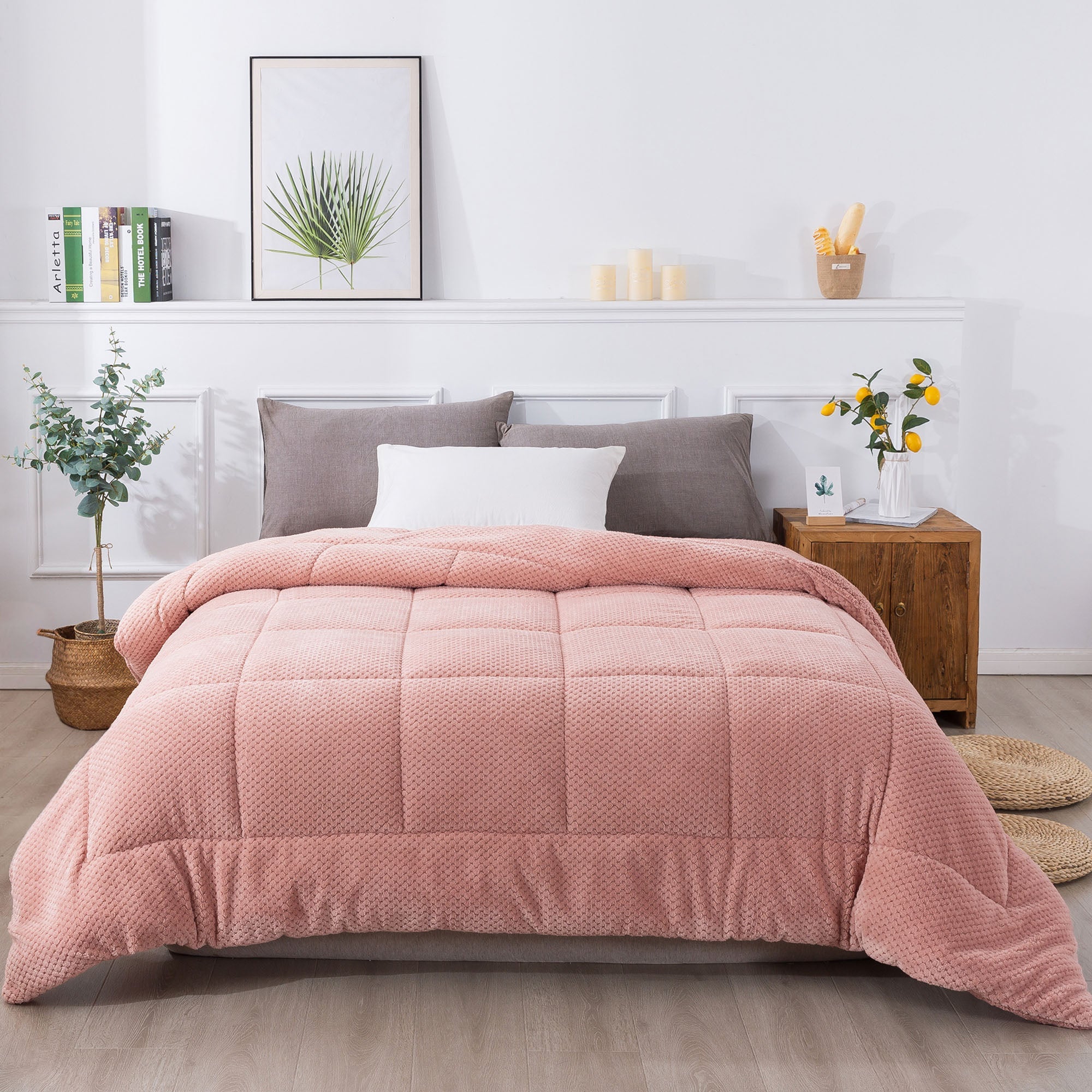 Kasen Reversible Plush Sherpa Comforter