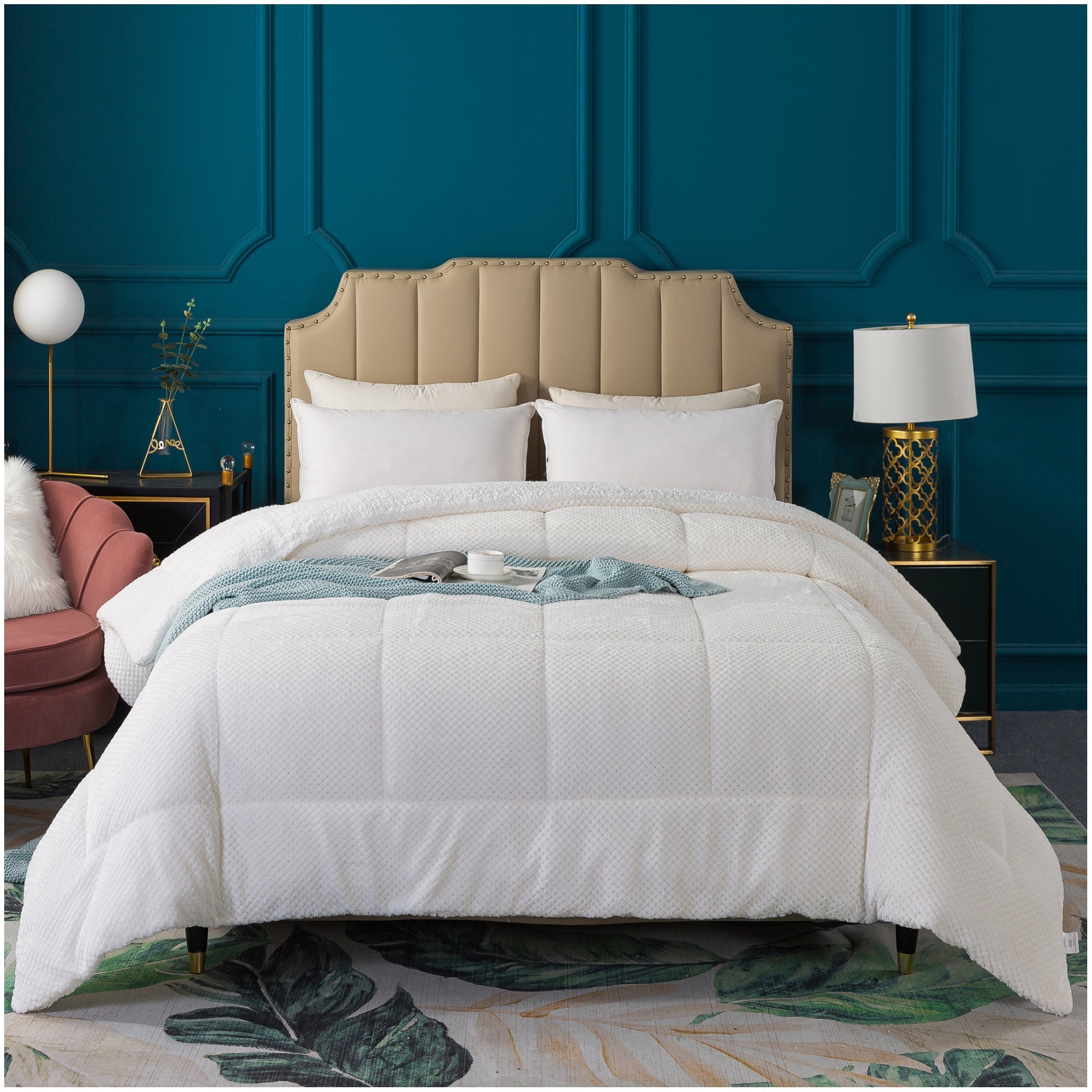 Kasen Reversible Plush Sherpa Comforter