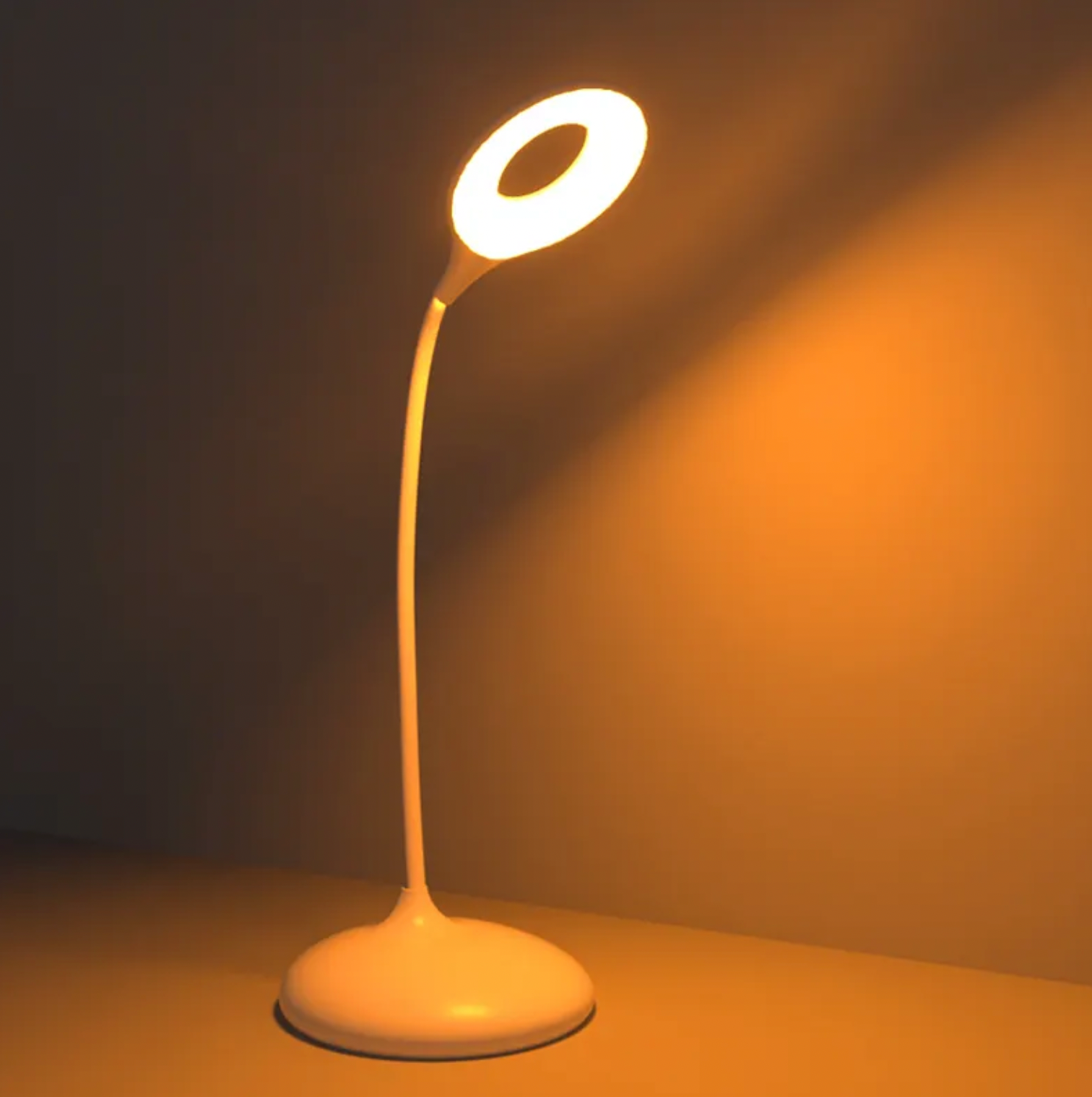 MoonNest - Circadian-Friendly Lamp